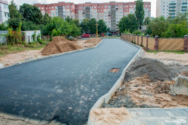 Яскравий фасад та неймовірні краєвиди: як будують  ЖК «Caramel Residence» у Луцьку*