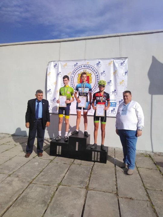Волинські велосипедисти тріумфували на  чемпіонаті України із маунтенбайку