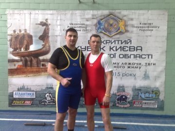 Волиняни привезли золоті медалі Вiдкритого кубку Києва з пауерлiфтингу