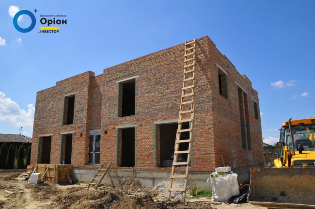 Другий будинок житлового комплексу