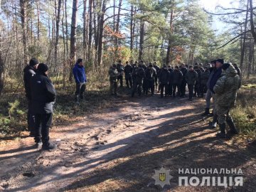Майже 100 людей розшукують волинянина, який зник майже місяць тому. ФОТО