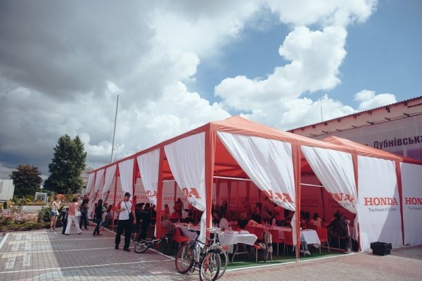 Honda влаштувала у Луцьку феєричне родинне свято. ФОТО*