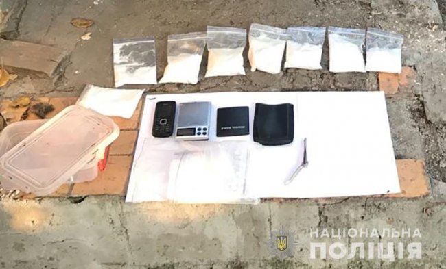 Поліцейські вилучили наркотиків на 4,5 мільйона гривень. ФОТО