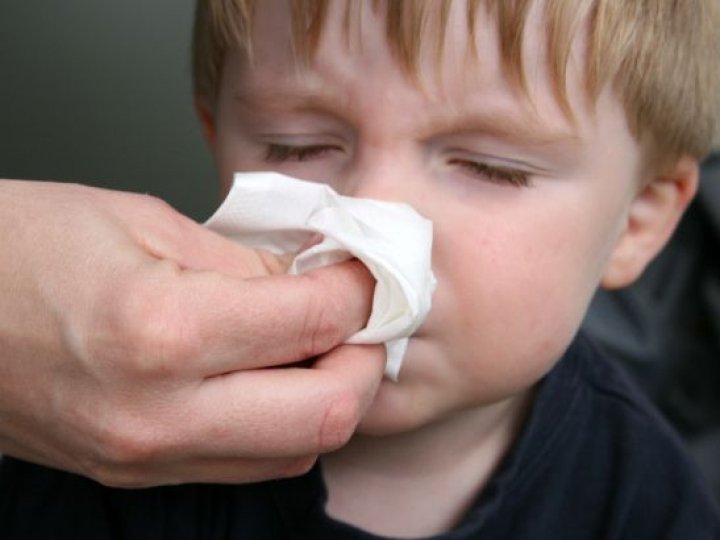 Дітям без щеплень заборонять ходити в школу? Кабмін вніс законопроект