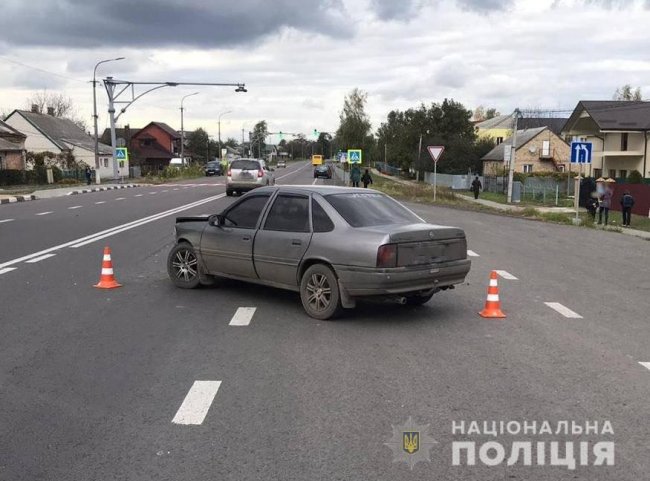 У селі під Луцьком зіткнулись два легковики. ФОТО