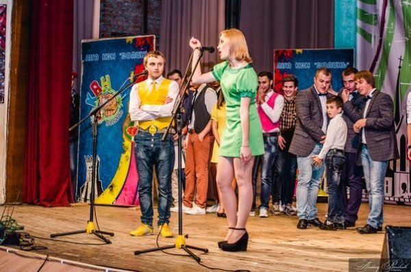 КВН у Луцьку: Рівне «вирвало» перемогу в Запоріжжя. ФОТО