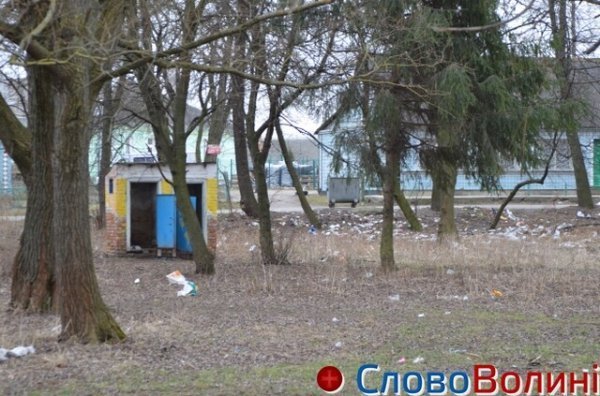 У Луцьку на «чистку» зон біля водойм виділили 600 тисяч гривень. ФОТО