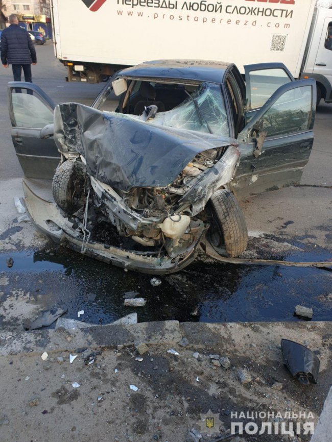 В Одесі «євробляха» збила нацгвардійців: є загиблий і багато поранених. ФОТО. ВІДЕО