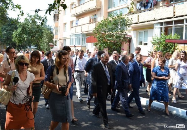 Луцьк зустрів віце-прем’єра свіженьким асфальтом. ФОТО