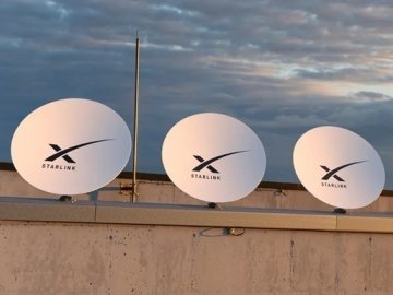 Пентагон купить для України термінали Starlink