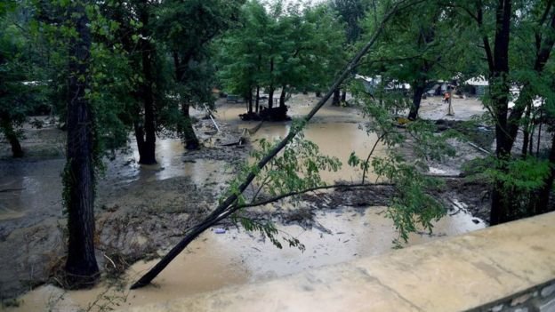 Повінь у Франції: евакуюють тисячі людей