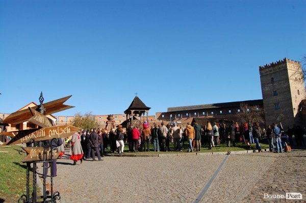 У Луцькому замку – лицарський турнір. ФОТО