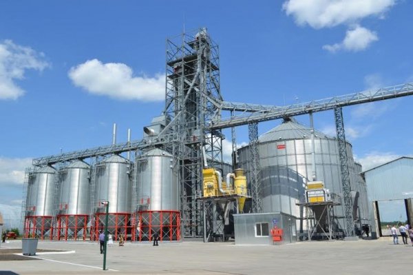 На Волині відкрили другу чергу потужного елеваторного комплексу. ФОТО