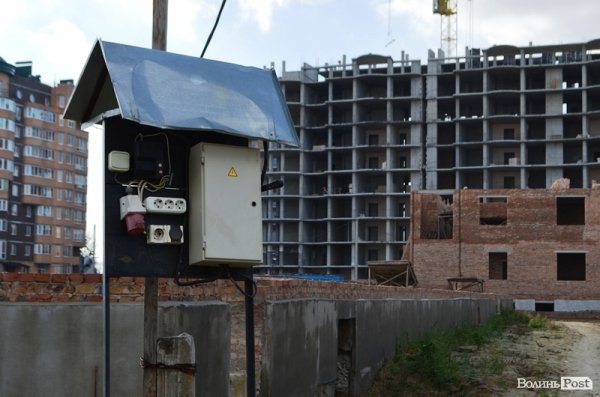 Як будують нову школу в Луцьку. ФОТО