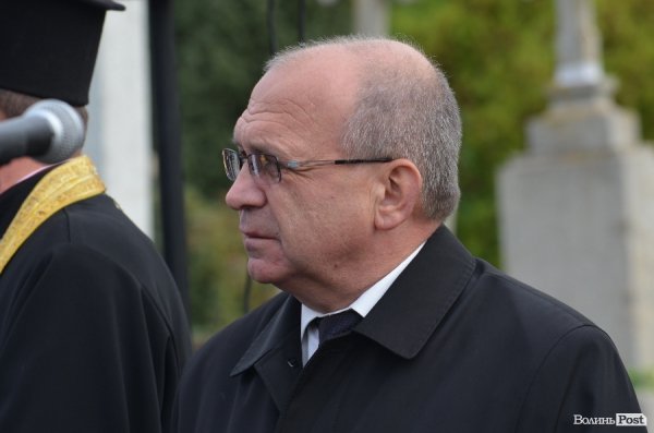 В Гаразджі освятили пам’ятники Героїв, які загинули в АТО. ФОТО