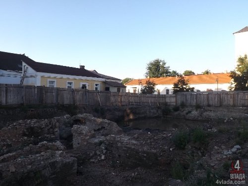 У Луцьку підтопило підземелля. ФОТО