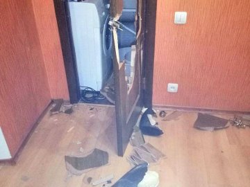 В квартирі підірвались чоловік і жінка. ФОТО