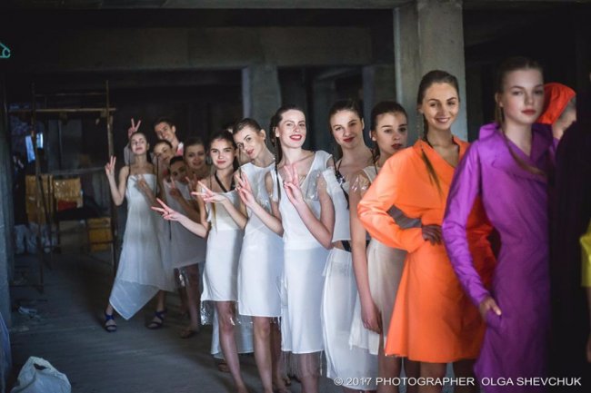 Другий день Lutsk Fashion Weekend: як будівництво перетворили на модний подіум