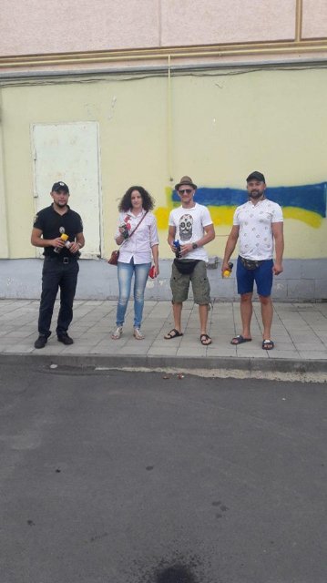 «Стоп наркотик!»: як у Луцьку боролися з небезпечною рекламою. ФОТО