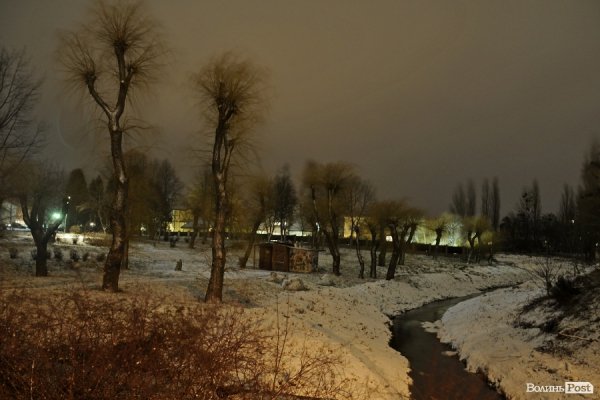 Сніг у Луцьку. ФОТО