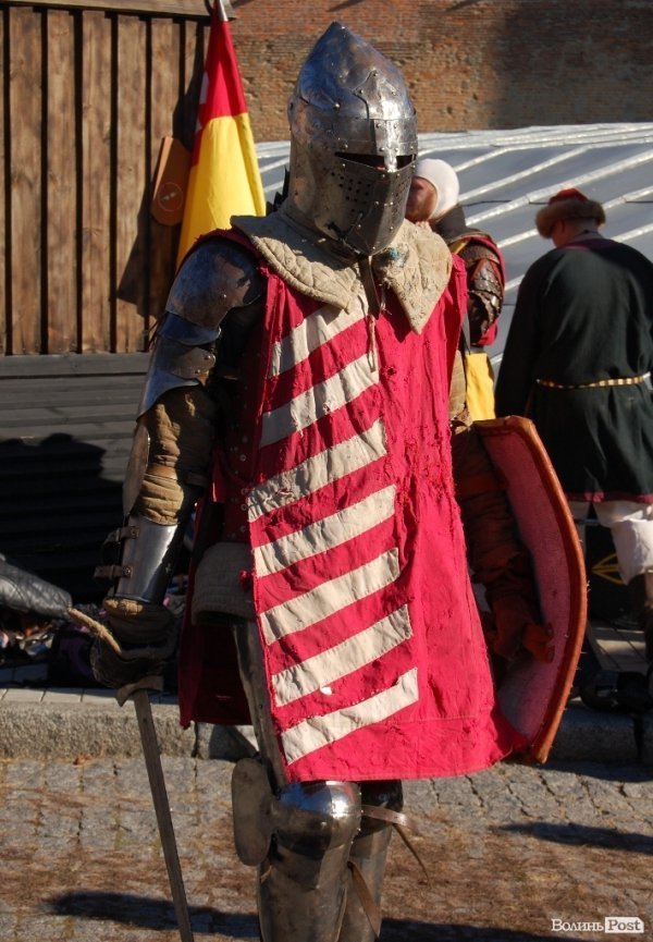 У Луцькому замку – лицарський турнір. ФОТО