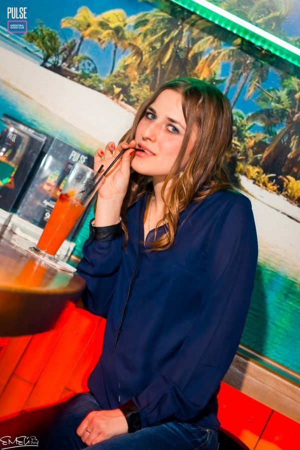 Телеведуча Василіса Фролова розважала лучан на День закоханих. ФОТО