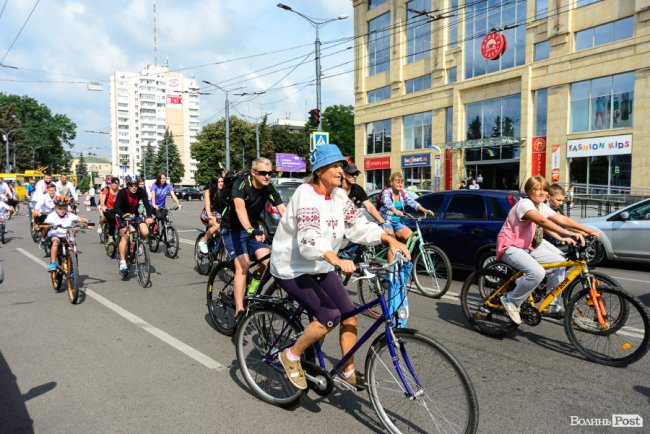 Як у Луцьку відсвяткували 29-ту річницю Незалежності України. ФОТОРЕПОРТАЖ