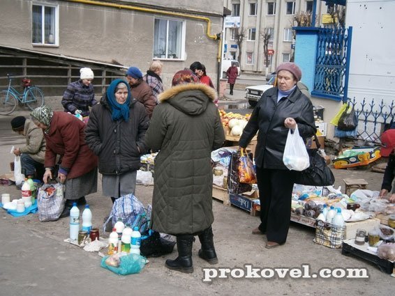 У Ковелі хочуть узаконити стихійний ринок. ФОТО