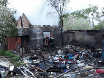 Через захаращеність не могли знайти тіла: подробиці пожежі на Волині