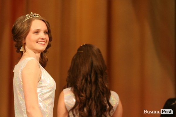 У Луцьку вибрали «Міс СНУ-2013». ФОТО