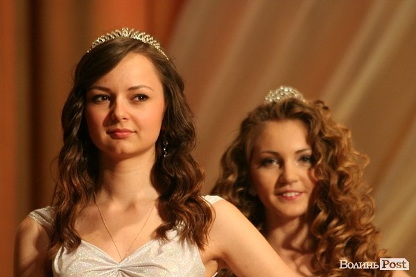 У Луцьку вибрали «Міс СНУ-2013». ФОТО