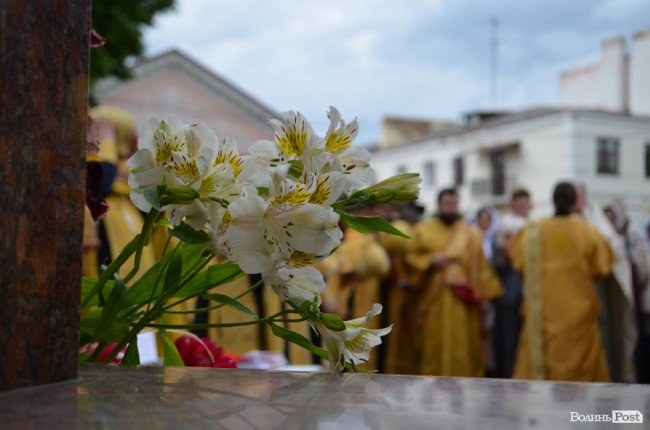 У Луцьку хресною ходою пройшли прихильники церкви Московського патріархату. ФОТО