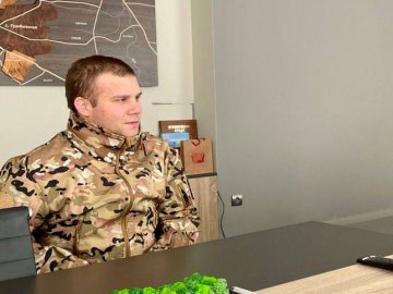 Після 8 місяців полону волинський захисник зі Зміїного повернувся у рідне місто