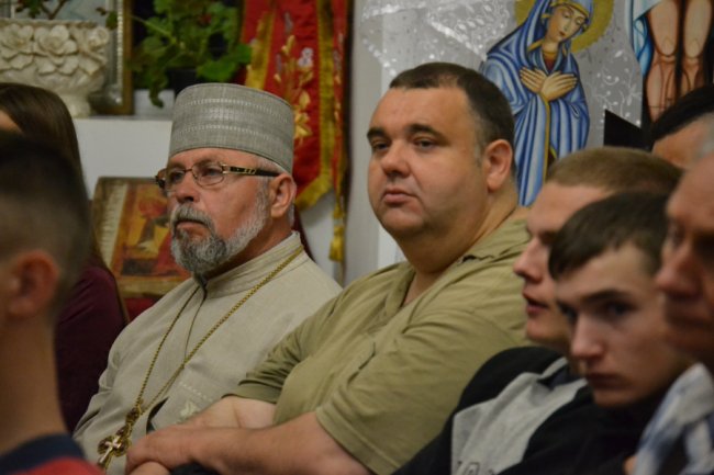 Окраєць хліба на двадцятьох: молодь провела ніч у стінах Луцької тюрми. ФОТО