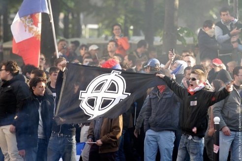 У Парижі марш противників геїв завершився масовими затриманнями. ФОТО. ВІДЕО