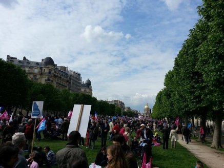 У Парижі марш противників геїв завершився масовими затриманнями. ФОТО. ВІДЕО
