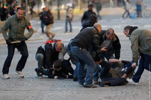 У Парижі марш противників геїв завершився масовими затриманнями. ФОТО. ВІДЕО