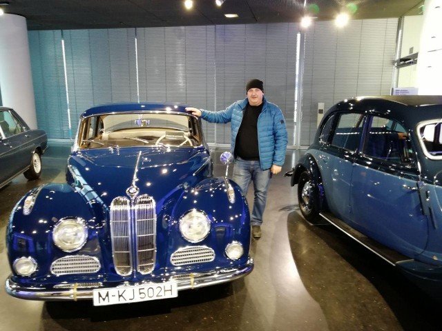 Робота цікава і чимось небезпечна, - луцькі такисти про свою професію