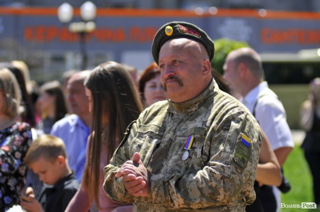Фото випускного у військовому ліцеї в Луцьку