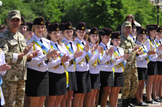 Фото випускного у військовому ліцеї в Луцьку