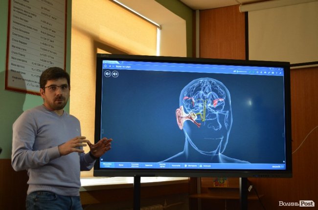 Житло сиротам та ярмарок хенд-мейду. Добрі новини Волині