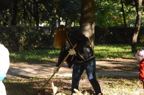 Лучани вдруге вийшли на толоку. ФОТО