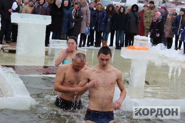 На Волині на Водохреще у крижану воду занурився 5-річний хлопчик