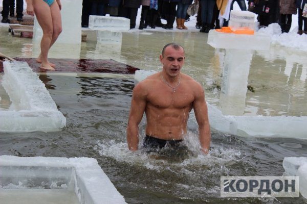 На Волині на Водохреще у крижану воду занурився 5-річний хлопчик