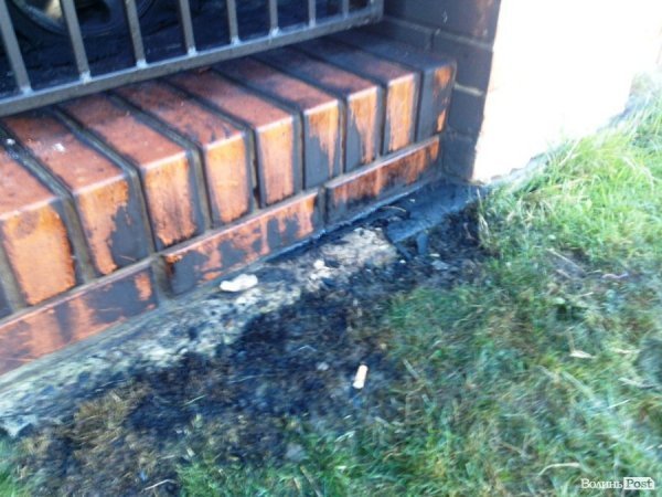 Машину екс-голови райради спалили через політику? ФОТО  