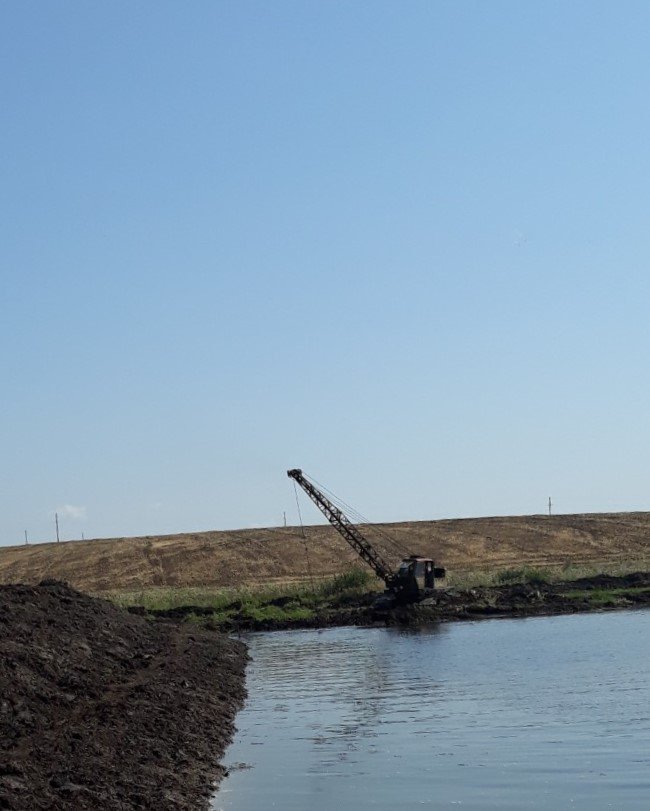 У селі на Волині закінчили очищення озера