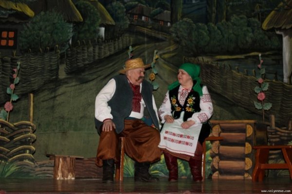 У Луцьку театрали «вклонилися» Шевченку. ФОТО