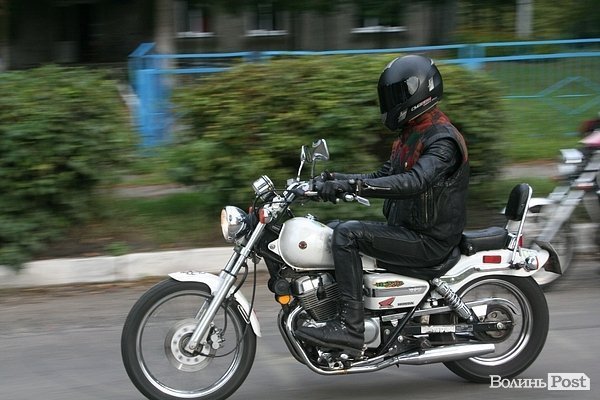 Байкери і благодійність: мотопікнік для дітей з інтернату. ФОТО