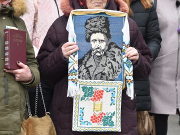 У Луцьку вшанували пам'ять Кобзаря. ФОТО