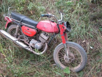 На Волині під колеса фури потрапив 17-річний мотоцикліст